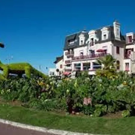 아파트 Grand Familial Avec Balcon Et Parking - En Centre-ville - Fr-1-712-2